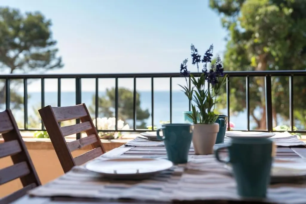 Seahomes Vacations - Cala Banys Apt Lloret de Mar Apartment