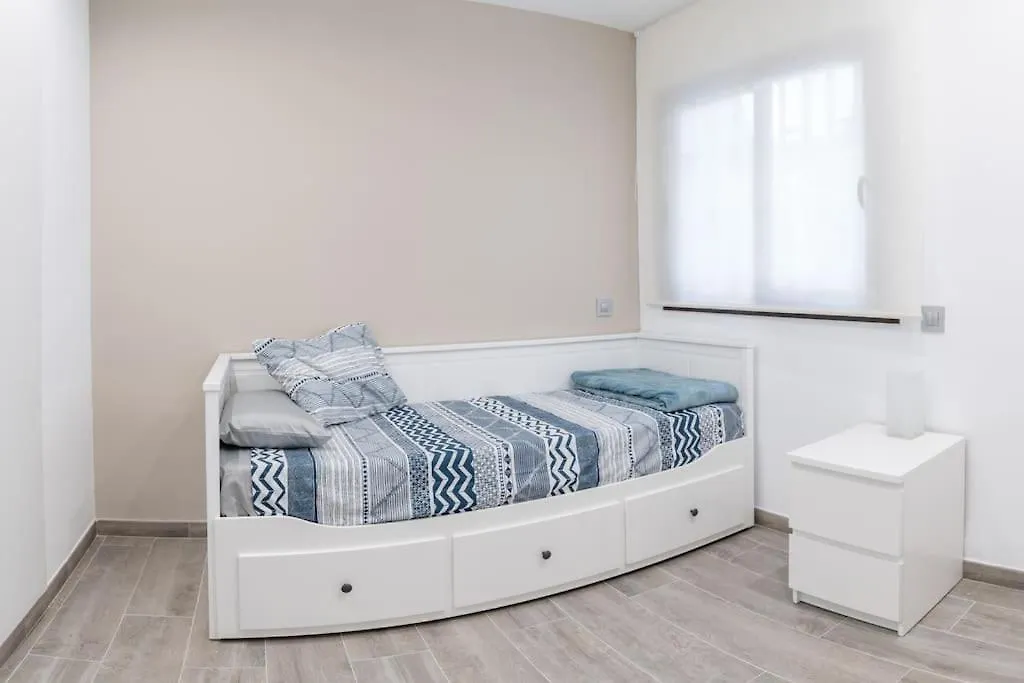Seahomes Vacations - Cala Banys Apt Lloret de Mar Apartment