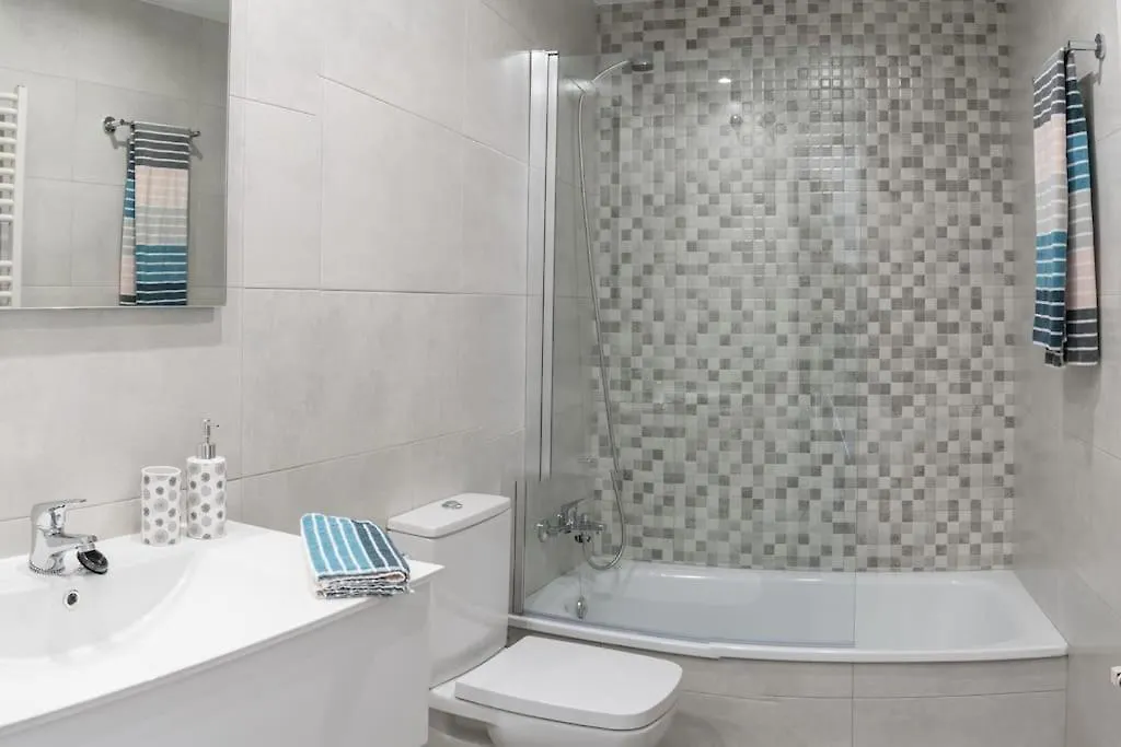 Seahomes Vacations - Cala Banys Apt Lloret de Mar